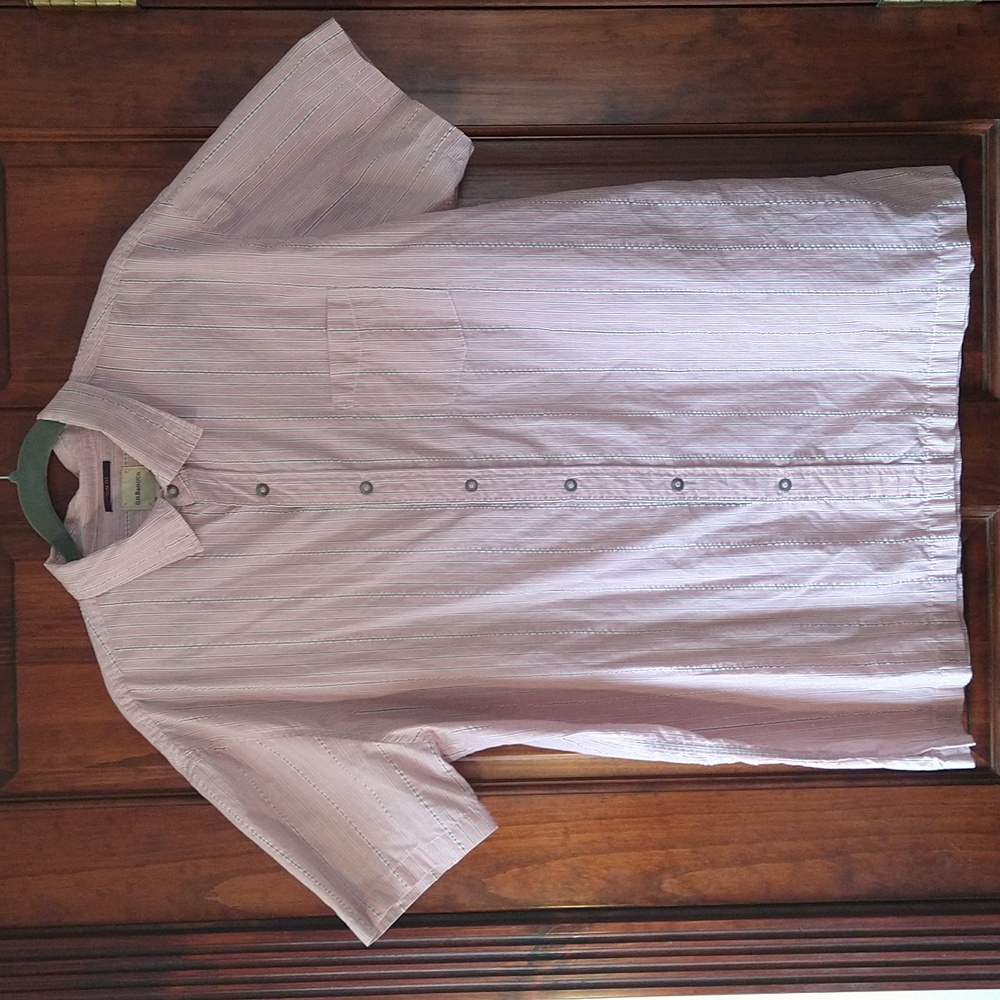 G.H. Bass & Co. Pink Casual Button Down Shirt